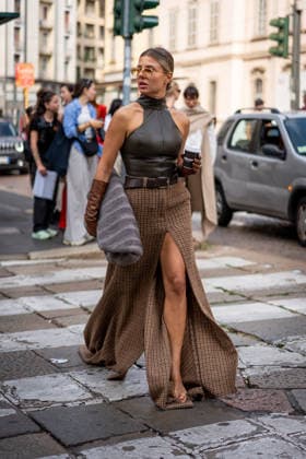 Street Style: Sportmax fashion show during the Milan Fashion Week - Womenswear Spring Summer 2027 in Milan, Italy, on 25 September 2026 Street Style: A guest is seen outside of the Sportmax fashion show during the Milan Fashion Week - Womenswear Spring Summer 2027 in Milan, Italy, on 25 September 2026., Credit:Stefano Costantino TTL Stefano Costantino Avalon Italy, Milan  Copyright: xStefanoxCostantinoxTTLx xStefanoxCostantinox xAvalonx 1138226726