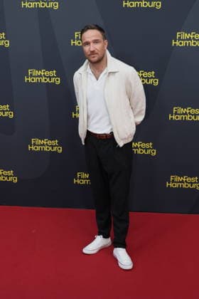 FILMFEST HAMBURG 2026 - Tag 2 Frederick Lau, Premiere des Films Nachtschicht - Sterben verboten im Cinemaxx Dammtor auf dem Filmfest Hamburg, 25.09.2026 Copyright: xEventpressxMPx