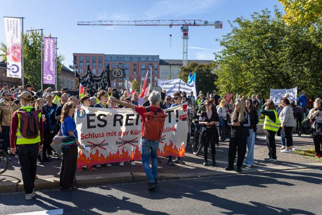 September 26, 2026, Leipzig, Saxony, Germany: Demonstrators participate in an UnkoÂ¼rzbar rally in Leipzig, Germany, on September 26, 2026, protesting cuts to social services and calling for the protection of social welfare and public services. The demonstration brought together protesters carrying banners, placards and flags as they marched through the city. Speakers and participants addressed issues including social welfare, public spending, employment, pensions, healthcare and the future of public services. The rally was part of the UnkoÂ¼rzbar campaign, which mobilizes against cuts to social services and public-sector provision in Germany. Leipzig Germany  - ZUMAc291 20260926_zip_c291_001 Copyright: xMariaxCastrox