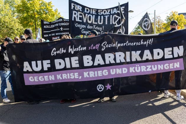 September 26, 2026, Leipzig, Saxony, Germany: Demonstrators participate in an UnkoÂ¼rzbar rally in Leipzig, Germany, on September 26, 2026, protesting cuts to social services and calling for the protection of social welfare and public services. The demonstration brought together protesters carrying banners, placards and flags as they marched through the city. Speakers and participants addressed issues including social welfare, public spending, employment, pensions, healthcare and the future of public services. The rally was part of the UnkoÂ¼rzbar campaign, which mobilizes against cuts to social services and public-sector provision in Germany. Leipzig Germany - ZUMAc291 20260926_zip_c291_004 Copyright: xMariaxCastrox