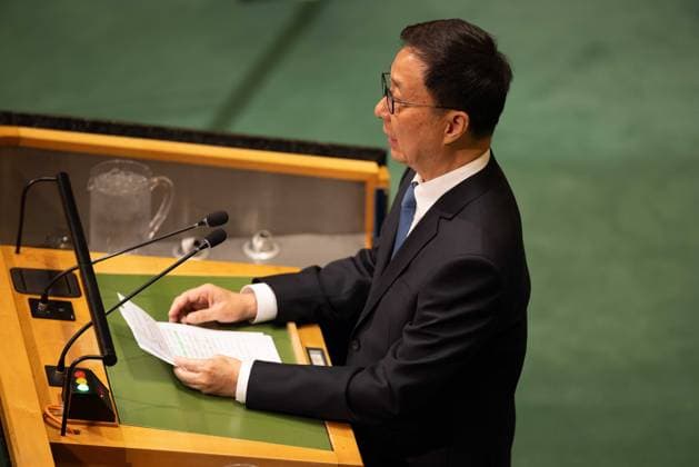 September 26, 2026, New York City, USA: Chinese Vice President Han Zheng speaks to delegates during the 81st session of the United Nations General Assembly at the UN Headquarters in New York City. New York City USA - ZUMAl194 20260926_zip_l194_004 Copyright: xMarekxLadzinskix