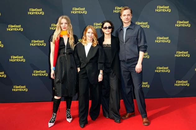 Lilith Stangenberg, Karoline Schuch, Almila Bagriacik und Sven Schelker bei der Premiere des ARD-Krimis Tatort - Unter Freunden auf dem 34. Filmfest Hamburg 2026 im Cinemaxx Dammtor. Hamburg, 26.09.2026