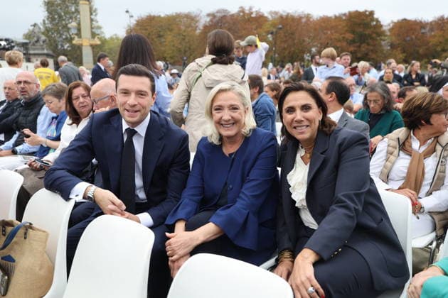 Jordan Bardella, Marine Le Pen, Laure Lavalette: Celebrities at Pope Leo XIV’s grand Mass on the Place de la Concorde in Paris on September 26, 2026. Between the Avenue des Champs-Élysées and the Place de la Concorde, 700,000 faithful and onlookers, from all corners of the globe, gathered to attend the Mass celebrated by the Holy Father. The apostolic journey, from September 25 to 28, 2026, will continue in Lourdes and Metz Jacovides Moreau Bestimage Celebrities attending the grand Mass celebrated by Pope Leo XIV at Place de la Concorde in Paris on September 26, 2026 Between the Avenue des Champs-Élysées and Place de la Concorde, 700,000 worshippers and onlookers from around the world gathered to attend the Mass celebrated by the Holy Fath Copyright: xJACOVIDES-MOREAUx xBESTIMAGExJACOVIDES-MOREAUx xBESTIMAGEx