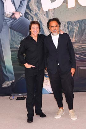 Digger Film Photocall in Mexico City (L-R) American actor Tom Cruise and Director Alejandro Gonzalez Inarritu attend the Digger Photocall at the Four Seasons Hotel Mexico Cityl on September 26, 2026 in Mexico City, Mexico. (Photo by Yamak Perea Eyepix Group) Copyright: xYamakxPerea xEyepixxGroupx YP_26092026_197896