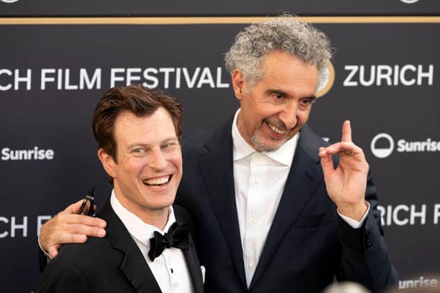 Noah Segan und John Turturro bei der Premiere des Kinofilms The Only Living Pickpocket in New York auf dem 22. Zurich Film Festival im Corso. Zürich, 26.09.2026