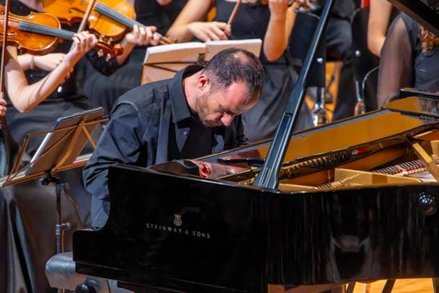 26.09.2026, Internationales Klassikfestival: Festival der Nationen 2026, im Kurhaus Bad Wörishofen (Unterallgäu), Pianist Igor Levit spielt mit dem vbw-Festivalorchester, unter der Leitung von Dirigent Christoph Adt, 26.09.2026, Klassikfestival Bad Wörishofen 26.09.2026, Klassikfestival Bad Wörishofen