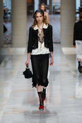 Dolce Gabbana Spring Summer 2027 Ready-to-Wear Collection Fashion Show during Milan Fashion Week on September 25, 2026 Dolce Gabbana Fashion Show Ready to Wear Spring Summer 2027 at Milan Fashion Week September 25, 2026 Milan, Italy  Copyright: xAgencex xBestimagexAgencex xBestimagex