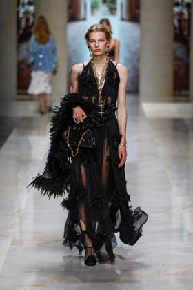 Dolce Gabbana Spring Summer 2027 Ready-to-Wear Collection Fashion Show during Milan Fashion Week on September 25, 2026 Dolce Gabbana Fashion Show Ready to Wear Spring Summer 2027 at Milan Fashion Week September 25, 2026 Milan, Italy  Copyright: xAgencex xBestimagexAgencex xBestimagex