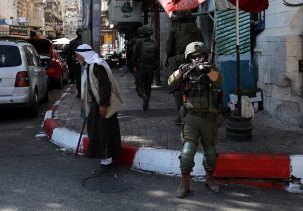 September 27, 2026, Nablus, Palestine, State of: NABLUS, OCCUPIED WEST BANK, SEPTEMBER 27, 2026: Israeli soldiers patrol the Old City of Nablus in the occupied West Bank. Nablus Palestine, State of  - ZUMAq101 20260927_zna_q101_011 Copyright: xNedalxShtiehx