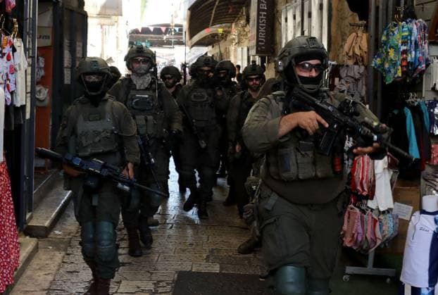 Israeli soldiers patrol Nablus Old City NABLUS, OCCUPIED WEST BANK, SEPTEMBER 27, 2026: Israeli soldiers patrol the Old City of Nablus in the occupied West Bank. NABLUS Palestine, State of Copyright: x xNedalxShtiehx xJNAxPressx
