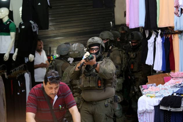 Israeli raid on Nablus NABLUS, WEST BANK, PALESTINE - SEPTEMBER 27: Israeli forces organize a raid into the Old City of Nablus in West Bank, Palestine on September 27, 2026. Nedal Eshtayah Anadolu Nablus West Bank. Editorial use only. Please get in touch for any other usage.  Copyright: x2026xAnadoluxNedalxEshtayahx