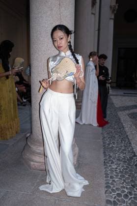 IPA89031966 - Milan, Milan Women™s Fashion Week Spring Summer 2027 - Women™s Fashion, Spring Summer 2027 - HUI fashion show - front row pictured: guest  Copyright: xRiccardoxGIordanox xRiccardoxGiordano IPAx IPA89031966