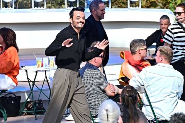 ZDF - Fernsehgarten. Sänger und Moderator Giovanni Zarrella während der ZDF - Unterhaltungsshow Fernsehgarten am 27.09.2026 in Mainz. 20260927MWI150811