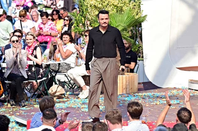 ZDF - Fernsehgarten. Sänger und Moderator Giovanni Zarrella während der ZDF - Unterhaltungsshow Fernsehgarten am 27.09.2026 in Mainz. 20260927MWI150989
