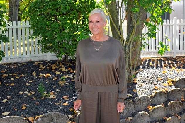 ZDF - Fernsehgarten. Moderatorin Andrea Kiwi Kiewel während der ZDF - Unterhaltungsshow Fernsehgarten am 27.09.2026 in Mainz. 20260927MWI151225