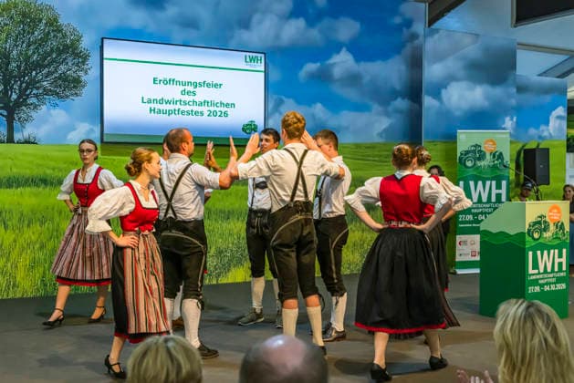 Offizielle Eröffnungsveranstaltung des Landwirtschaftliches Hauptfest in Bad Cannstatt. Süddeutschlands größte Fachmesse für Land-, Forst- und Ernährungswirtschaft zeigt in Messehallen und Tierzelten landwirtschaftliche Maschinen und verschiedene Nutztiere in der modernen Tierhaltung. 27.09.2026, Stuttgart, Baden-Württemberg, Deutschland