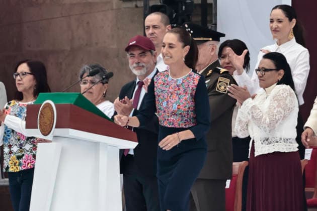 September 27, 2026, Mexico City, Cdmx, Mexico: The President of Mexico, CLAUDIA SHEIMBAUM closes before thousands of supporters in the Plaza de la ConstitucioÂ³n her tour Honestity and Results that went through the 32 States of the Republic; during the speech she talked about the progress and benefits that her government has had towards the population, first attending vulnerable groups with economic aid, improvements in the health sector, advances in technology, improvements in transport, increase in foreign investments, education, reduction of violence and homicides at the national level, greater security, all this with a humanistic approach. Within the speech he emphasized social justice, the democracy that prevails in the country, fre - ZUMAp204 20260927_zip_p204_005 Copyright: xJosuexPerezx