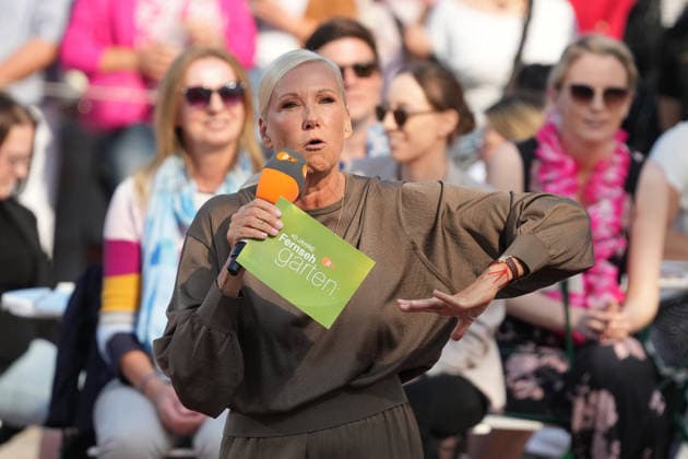 ZDF-Fernsehgarten 2026. Andrea Kiwi Kiewel im ZDF Fernsehgarten mit dem Motto Saison Finale am 27.09.2026 in Mainz. Mainz ZDF Fernsehgarten Rheinland-Pfalz