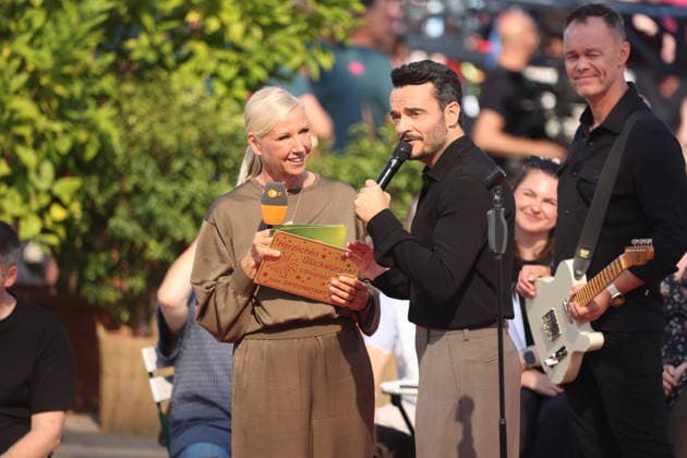 Andrea Kiewel und Giovanni Zarrella in der TV Show ZDF-Fernsehgarten - Finalparty˜ auf dem Mainzer Lerchenberg. Mainz, 27.09.2026 Copyright: xAgenturxMatthiasxWehnertx xM.xGränzdörferx