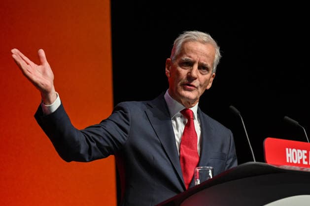 September 27, 2026, Liverpool, England, United Kingdom: Prime Minister of Norway JONAS GAHR SToËœRE gives a speech on the first day of the Labour Party Conference. Liverpool United Kingdom  - ZUMAs371 20260927_zip_s371_010 Copyright: xWiktorxSzymanowiczx