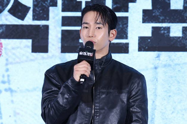 S. Korean entertainment Yook Jun-seo S. Korean entertainment Yook Jun-seo South Korean entertainment Yook Jun-seo, who stars in the new survival program Deadly Tag, an original series by Disney+, poses for a photo during a publicity event in Seoul on Sept. 28, 2026. The first episode of the series will be available on Sept. 30. 2026-09-28 14:57:48 <Copyright ¨Ï 1980-2026 YONHAPNEWS AGENCY. .> ¼­¿ïÆ¯º°½Ã EDITORIAL USE ONLY  Copyright: xx Korean ???x yonphotos257121