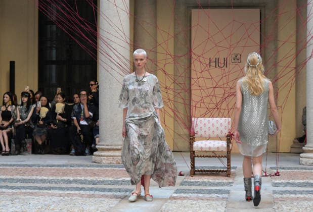 MFW - HUI Runway A model walks the runway forHUI Milano Spring Summer 2027 show during Milan Fashion Week in Milan, Italy on September 27, 2026. Photo by Nick Zonna IPA ABACAPRESS.COM Milano Italy  Copyright: xZonnaxNick IPA ABACAx