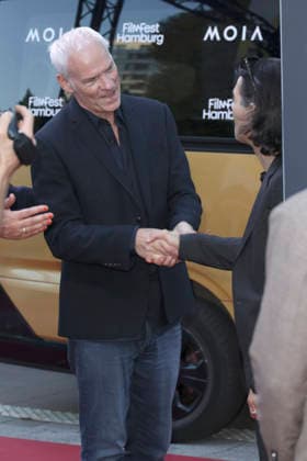 Martin McDonagh und Fatih Akin bei der Premiere des Kinofilms Wild Horse Nine auf dem 34. Filmfest Hamburg 2026 im Cinemaxx Dammtor. Hamburg, 27.09.2029