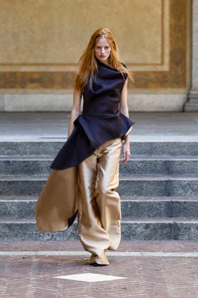 Marques Almeida Spring Summer 2027 Ready-to-Wear Collection fashion show at Milan Fashion Week (MLFW) on September 27, 2026 Marquess Almeida Spring Summer 2027 Ready-to-Wear Collection fashion show at Milan Fashion Week (MLFW) on September 27, 2026 Milan, Italy  Copyright: xAgencex xBestimagexAgencex xBestimagex