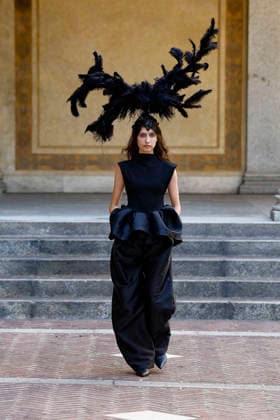 Marques Almeida Spring Summer 2027 Ready-to-Wear Collection fashion show at Milan Fashion Week (MLFW) on September 27, 2026 Marquess Almeida Spring Summer 2027 Ready-to-Wear Collection fashion show at Milan Fashion Week (MLFW) on September 27, 2026 Milan, Italy  Copyright: xAgencex xBestimagexAgencex xBestimagex