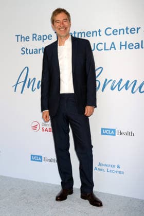 September 27, 2026, Los Angeles, Ca, USA: LOS ANGELES - SEP 27: Mark Duplass at the Rape Treatment Center at UCLA Health Annual Brunch at the Skirball Center on September 27, 2026 in Los Angeles, CA Los Angeles USA  - ZUMAnc22 20260927_zaa_nc22_033 Copyright: xKathyxHutchinsx