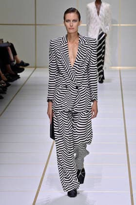 Giorgio Armani Spring Summer 2027 Ready-to-Wear Collection Fashion Show at Milan Fashion Week (MLFW) on September 27, 2026 Giorgio Armani Spring Summer 2027 Ready-to-Wear Collection Fashion Show at Milan Fashion Week (MLFW) on September 27, 2026, Milan, Italy  Copyright: xAgencex xBestimagexAgencex xBestimagex