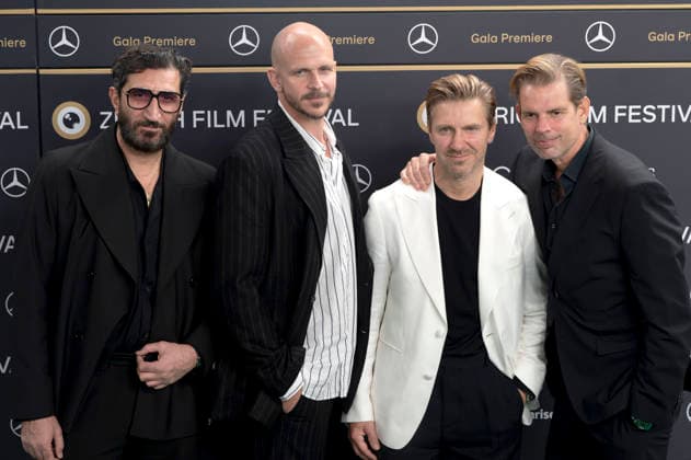 Fares Fares, Gustaf Skarsgard, Linus Wahlgren und Alex Schulman bei der Premiere des Kinofilms Adult Supervision Arkipelag auf dem 22. Zurich Film Festival im Corso. Zürich, 27.09.2026