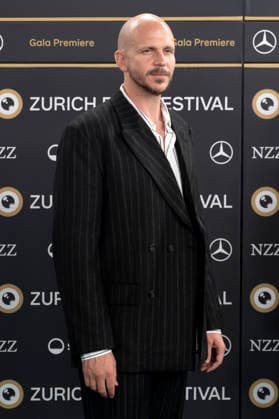 Gustaf Skarsgard bei der Premiere des Kinofilms Adult Supervision Arkipelag auf dem 22. Zurich Film Festival im Corso. Zürich, 27.09.2026