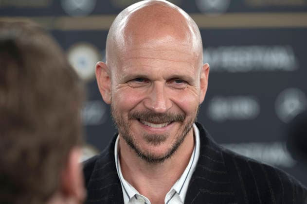 Gustaf Skarsgard bei der Premiere des Kinofilms Adult Supervision Arkipelag auf dem 22. Zurich Film Festival im Corso. Zürich, 27.09.2026