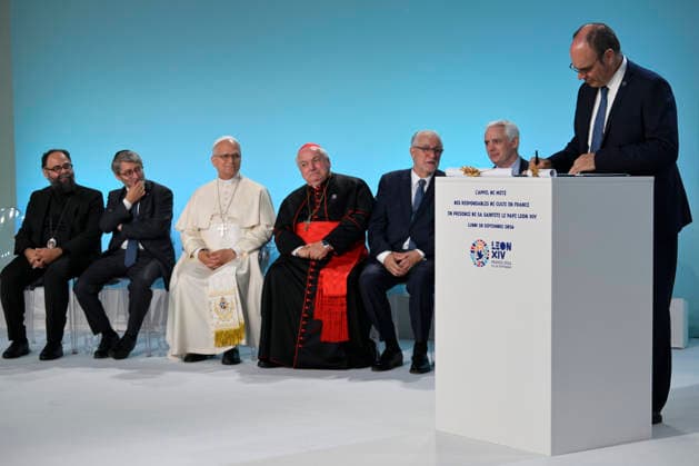 POPE LEO XIV AT INTERRELIGIOUS MEETING IN METZ France, Metz, Vatican, 2026 9 28 Interreligious meeting with Pope Leo XIV at the Robert Schuman Congress Center in Metz. EDITORIAL USE ONLY - NO BOOKS Copyright: xVATICANxMEDIA xCatholicxPressxPhotox