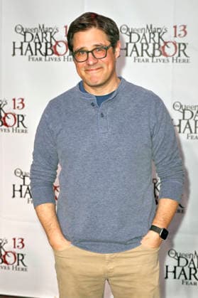 Rich Sommer bei der Queen Mary s Dark Harbor Media & VIP Night im Dark Harbor. Long Beach, 27.09.2026