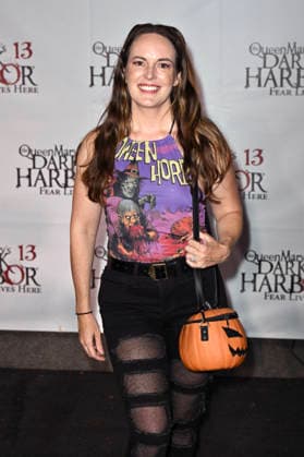 Sarah Nicklin bei der Queen Mary s Dark Harbor Media & VIP Night im Dark Harbor. Long Beach, 27.09.2026