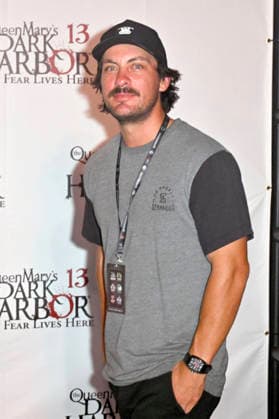 Ryan Gill bei der Queen Mary s Dark Harbor Media & VIP Night im Dark Harbor. Long Beach, 27.09.2026