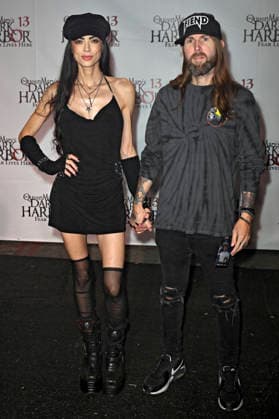 LeeAnna Vamp mit Ehemann Cameron Lee Vamp bei der Queen Mary s Dark Harbor Media & VIP Night im Dark Harbor. Long Beach, 27.09.2026