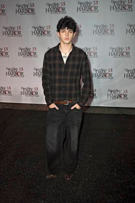 Liam Knyght bei der Queen Mary s Dark Harbor Media & VIP Night im Dark Harbor. Long Beach, 27.09.2026