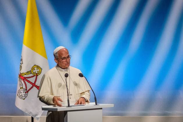 RECORD DATE NOT STATED The Pope in Metz Photo by Arnaud BEINAT Maxppp September 28, 2026, Metz, Moselle, Lorraine, Grand Est, France Address by Pope Leo XIV at the Robert Schuman Convention Center, in the presence of French President Emmanuel Macron and Catholic Cardinal Jean Marc Aveline, President of the French Bishops’ Conference, Metz, France, September 28, 2026 Pope Leo XIV delivers a speech at the Robert Schuman Convention Center in Metz, in the presence of French President Emmanuel Macron and Cardinal Jean Marc Aveline, President of the French Bishops’ Conference, during the Pope’s four-day apostolic visit to France Copyright: xMAXPPPxArnaudxBeinatx ABE260928-03 ABE260928-03