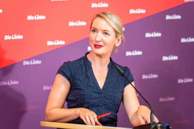 Ines Schwerdtner EUR, Deutschland, Berlin, 28.09.2026: Pressekonferenz von Ines Schwerdtner Vorsitzende der Partei Die Linke im Karl-Liebknecht-Haus zu aktuellen Themen: Anzeige gegen BM Dobrindt,Pflegereform, Enteignung bzw. Vergesellschaftung und der Rücktritt von Jens Spahn.