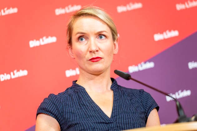 Ines Schwerdtner EUR, Deutschland, Berlin, 28.09.2026: Pressekonferenz von Ines Schwerdtner Vorsitzende der Partei Die Linke im Karl-Liebknecht-Haus zu aktuellen Themen: Anzeige gegen BM Dobrindt,Pflegereform, Enteignung bzw. Vergesellschaftung und der Rücktritt von Jens Spahn.