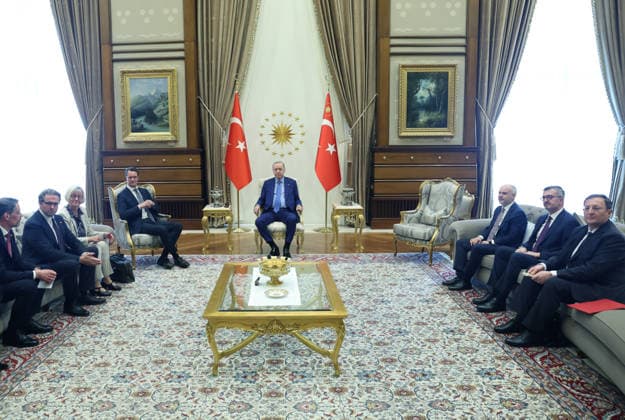 Recep Tayyip Erdogan - Hendrik Wust meeting in Ankara ANKARA, TURKIYE - SEPTEMBER 28: (----EDITORIAL USE ONLY - MANDATORY CREDIT - TURKISH PRESIDENCY MUSTAFA KAMACI HANDOUT - NO MARKETING NO ADVERTISING CAMPAIGNS - DISTRIBUTED AS A SERVICE TO CLIENTS----) Turkish President Recep Tayyip Erdogan meets with Minister-President of North Rhine-Westphalia Hendrik Wust at Presidential Complex in Ankara, Turkiye on September 28, 2026. Head of Communications for the Presidency Burhanettin Duran (2nd R), and Senior Advisor to the President on Foreign Policy and Security Ambassador Akif Cagatay Kilic also attended the meeting. TUR Presidency Mustafa Kamaci Anadolu Ankara Turkey. Editorial use only. Please get in touch for any other usage.  Copyright: x2026xAnadoluxTURxPresidencyx xMustafaxKamacix