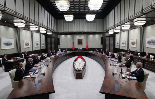 Turkish President Erdogan chairs the cabinet meeting in Ankara ANKARA, TURKIYE - SEPTEMBER 28: (----EDITORIAL USE ONLY - MANDATORY CREDIT - TURKISH PRESIDENCY MURAT CETINMUHURDAR HANDOUT - NO MARKETING NO ADVERTISING CAMPAIGNS - DISTRIBUTED AS A SERVICE TO CLIENTS----) Turkish President Recep Tayyip Erdogan chairs the cabinet meeting at the Presidential Complex in Ankara, Turkiye on September 28, 2026. Turkish Presidency Murat Cetinmuhurdar Handout Anadolu Ankara Turkey. Editorial use only. Please get in touch for any other usage.  Copyright: x2026xAnadoluxTurkishxPresidencyx MuratxCetinmuhurdarx xHandoutx