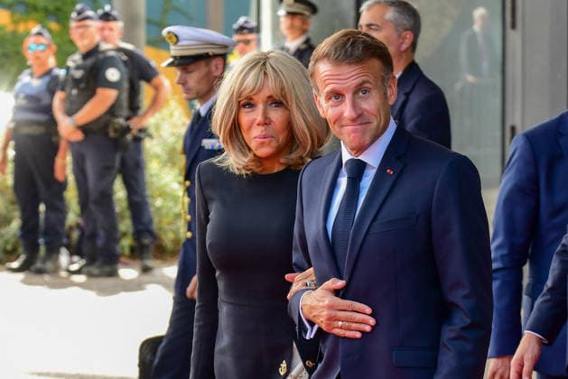 Pope Leo XIV in France - Meeting For Peace And Unity in Metz French President Emmanuel Macron and his wife, First Lady Brigitte Macron, leave the Robert Schuman Conference Centre in Metz, France on September 28, 2026, the final day of the Pope s visit to France. Photo by Romain Doucelin Pool ABACAPRESS.COM Metz France  Copyright: xDoucelinxRomain ABACAx