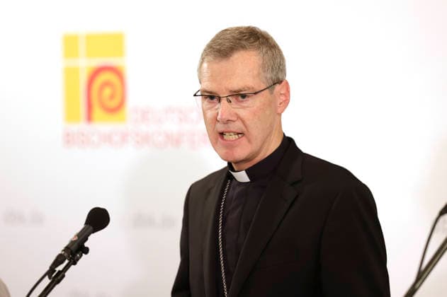 Heiner Wilmer bei der Auftakt-Pressekonferenz zur Herbst-Vollversammlung der Deutschen Bischofskonferenz im Dompfarrzentrum. Fulda, 28.09.2026