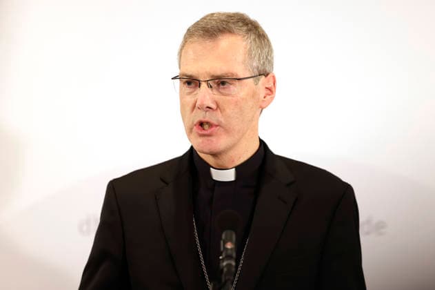 Heiner Wilmer bei der Auftakt-Pressekonferenz zur Herbst-Vollversammlung der Deutschen Bischofskonferenz im Dompfarrzentrum. Fulda, 28.09.2026