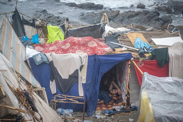 Rain Affects the Settlements on El Trampolín Beach in Ceuta Migrants Remain in the Settlements on El Trampolín Beach Despite the Rain, as of September 28, 2026, in Ceuta, Spain. Around 3,000 migrants remain in makeshift settlements on Ceuta’s beaches following the massive influx recorded in late July. Continuous rain is flooding the ground and damaging the shacks built with reeds, plastic, cardboard, and sheets on Trampolín Beach. SEPTEMBER 28, 2026, Ceuta, Ceuta, Spain Copyright: xMarcosxMorenox 7806280
