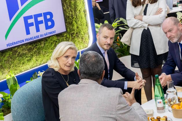 Paris, France September 28, 2026 - Le Grand Oral at the Paris Construction Show, where candidates for the 2027 French presidential election present their proposals regarding the construction and housing sectors. BATIMAT is an international trade fair for building and construction professionals. This year s edition takes place from September 28 to October 1 - Marine Le Pen POLITIQUE, BATIMAT, SECTEUR DE LA CONSTRUCTION, ECONOMIE, BTP  Copyright: xVincentxIsorex